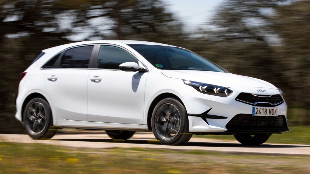 Renting Kia Ceed detalle 1