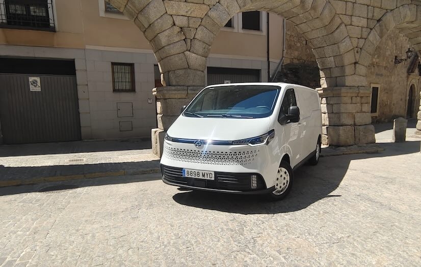 Renting Maxus Deliver 7 detalle 1