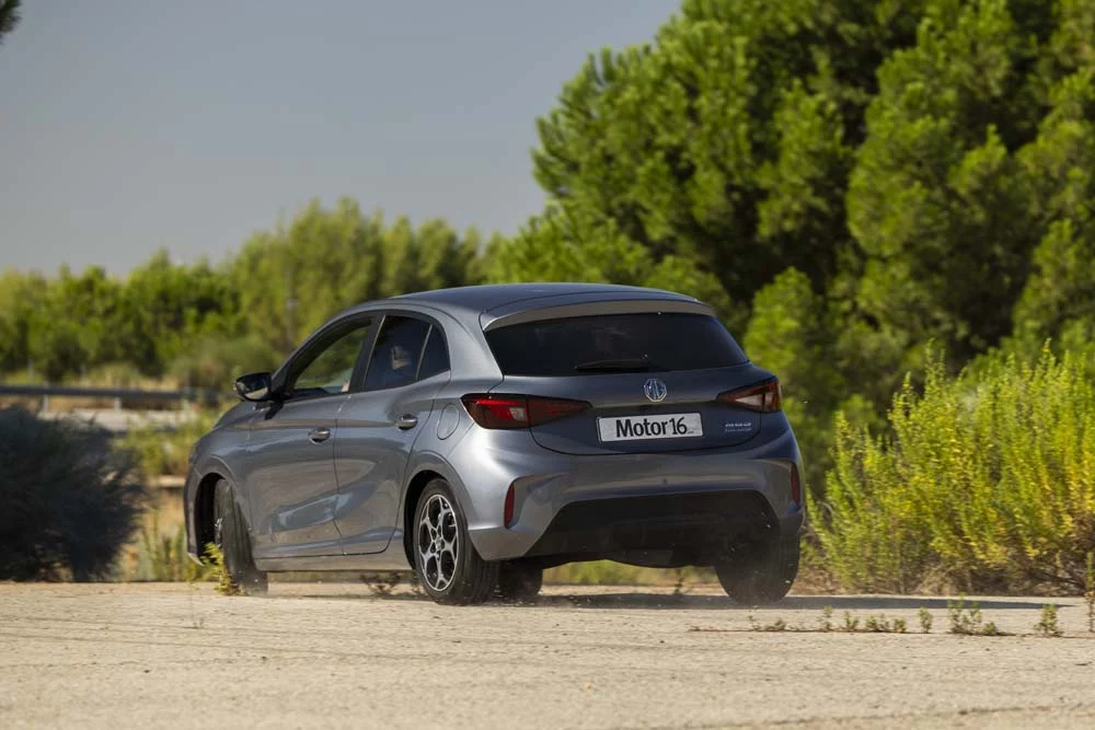 Renting MG 3 detalle 2