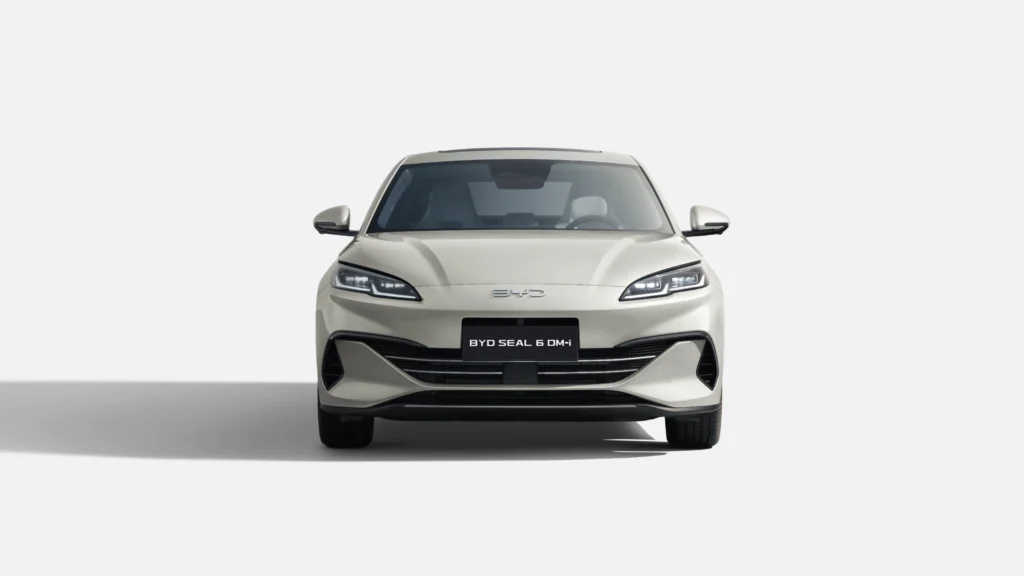 Renting BYD Seal 6 detalle 2