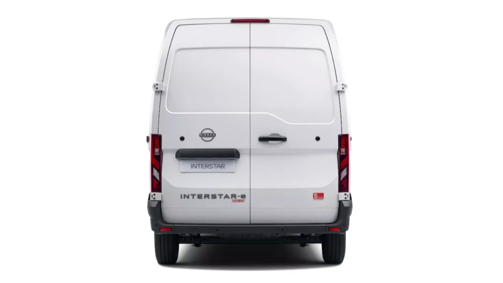 Renting Nissan Interstar detalle 2