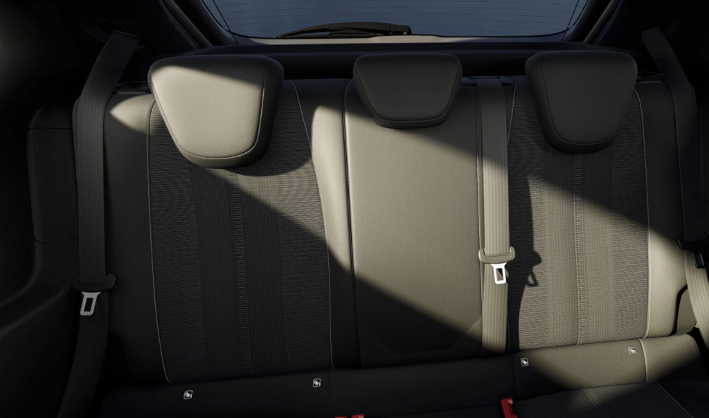Renting Opel Mokka detalle 4