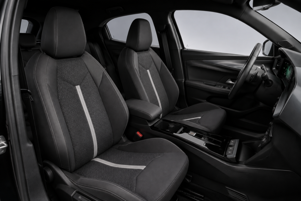 Renting Opel Mokka detalle 5