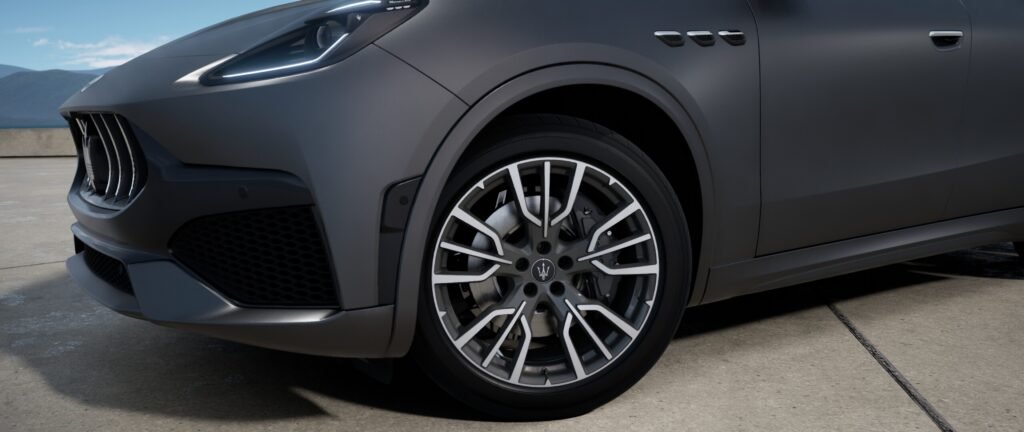 Renting Maserati Grecale detalle 4
