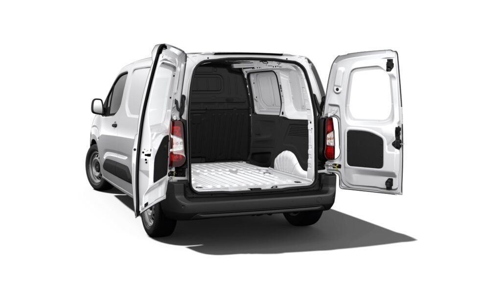 Renting Citroen Ë-Berlingo detalle 4